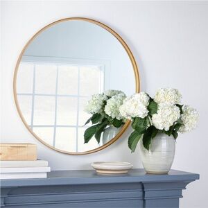 STUDIO MCGEE NWT round decorative wall mirror -brass -34”